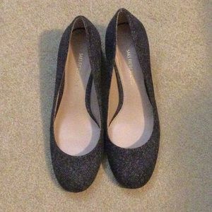 Saks Fifth Avenue grey round toe heels